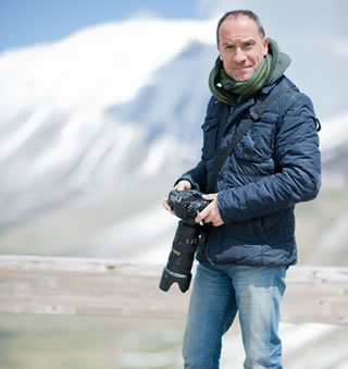 workshop fotografia video naturalistica natura fioriture spontanee acqua monte cucco tencniche fotografia paesaggio davide vasta mauro barbacci
